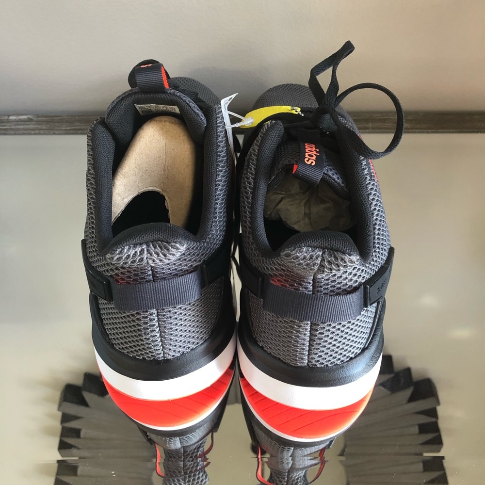 MEN’S ADIDAS QUESTAR RIDE CARBON/SOLRED/GREFOU - Picture 3 of 8